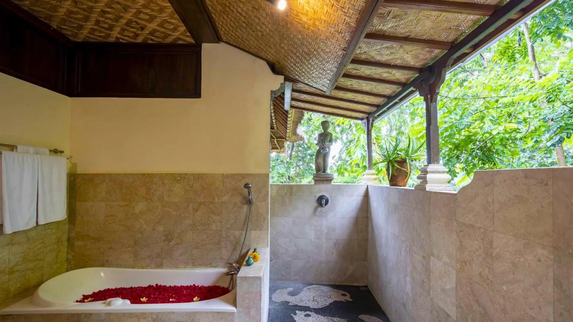 Apartment Devara 2 Bedroom Villa With Garden View Zn229 Ubud  Indonesia